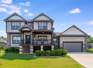 1125 Nemett Cir, Pea Ridge, AR 72751