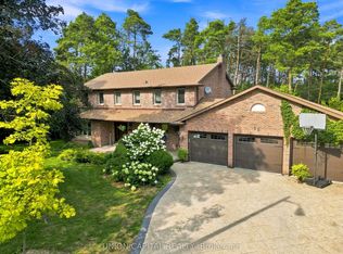 22 Cynthia Cres, Richmond Hill, ON L4E2P8