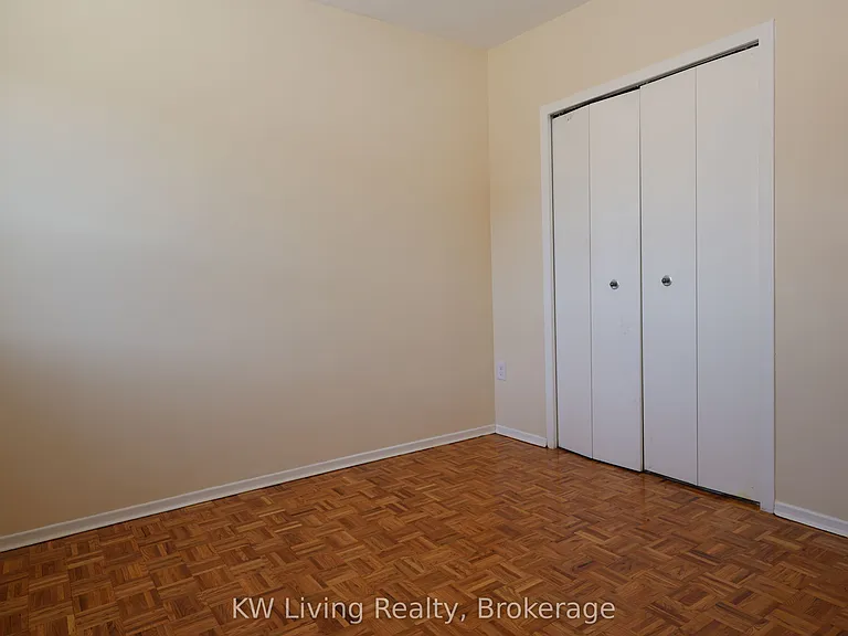 480 Lakeshore Rd E #309 — Photo 24