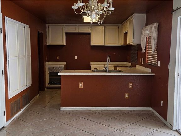 4th image of 776 Solstice Ave