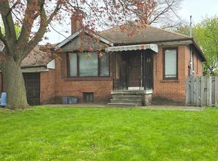14 Northglen Ave, Toronto, ON M9B4R6
