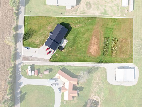 5th image of 1940 N County Road 250 W