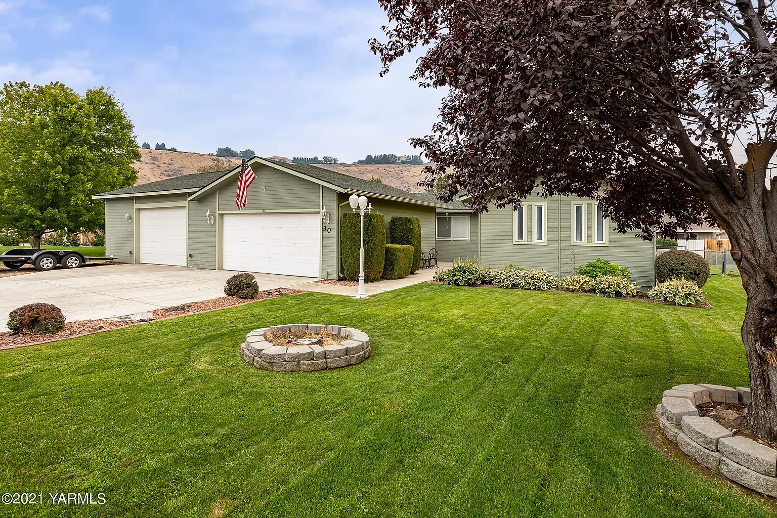 30 Falcon Crest Way photo 1