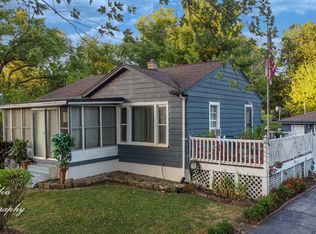 1105 Menoma Trl, Algonquin, IL 60102