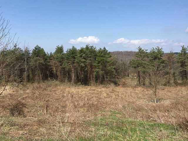 2nd image of Upper Meadows Dr