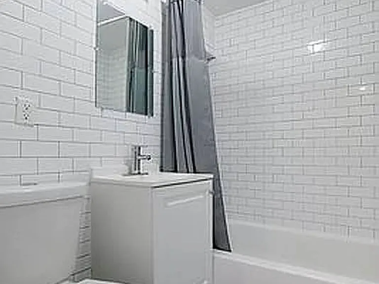 78 Rivington St #3 — Photo 10