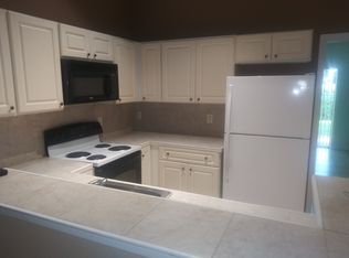 11461 NW 45th St, Pompano Beach, FL 33065