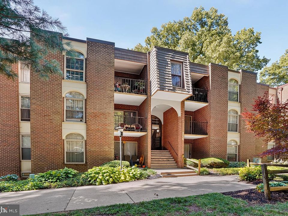 1st image of 3358 Woodburn Rd APT 22