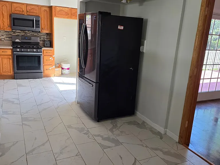 21 Stanton Ave — Photo 4