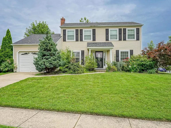 38 Nottingham Rd, Marlton, NJ 08053