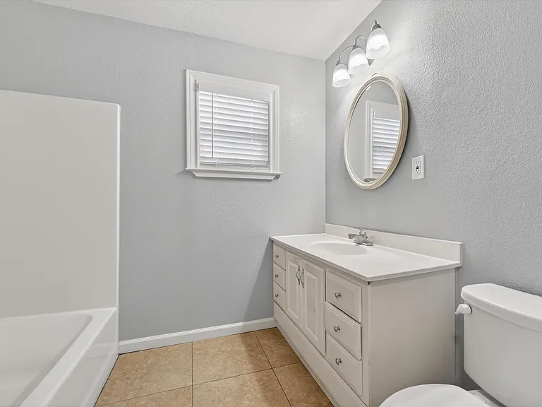3766 Winfield Ave — Photo 15