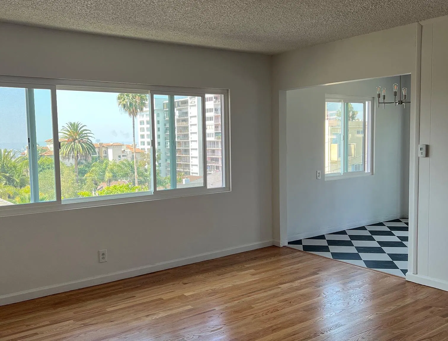 1 bed, $2,300 — Photo 3