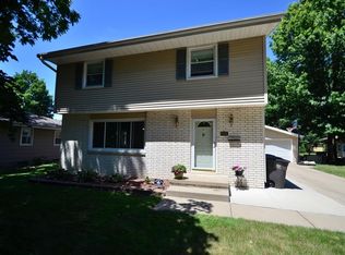 400 Fleetwood Dr, Des Moines, IA 50315