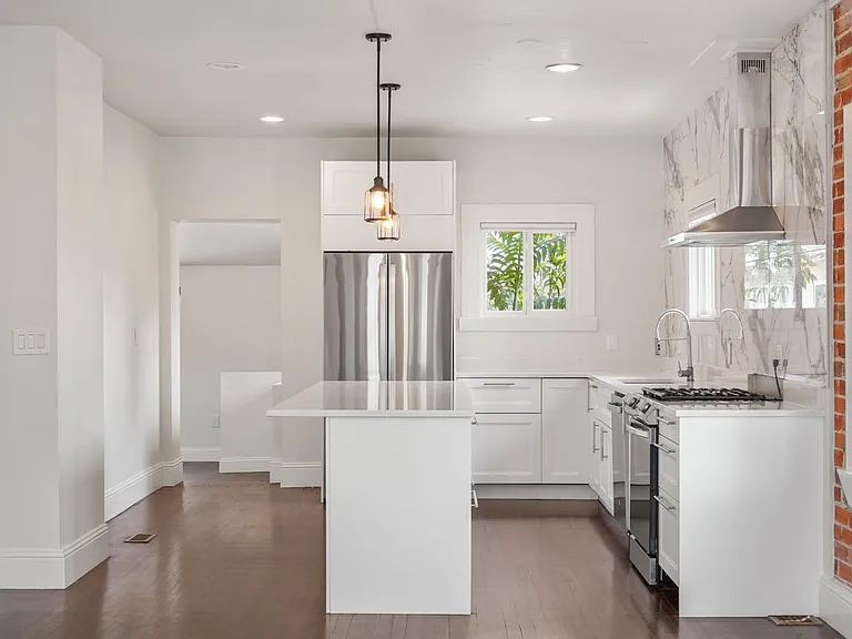 5350 Tejon St — Photo 2