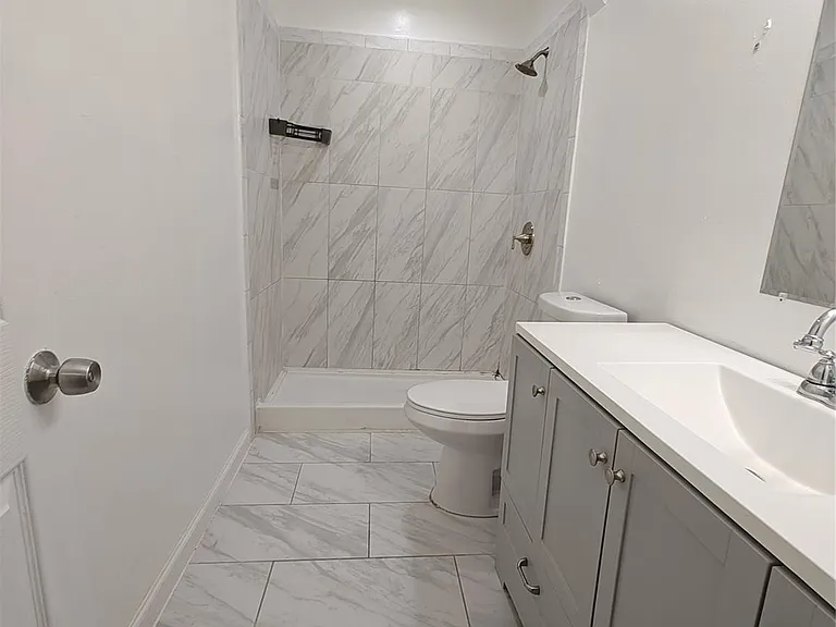 2252 Shadowdale Dr #362 — Photo 4