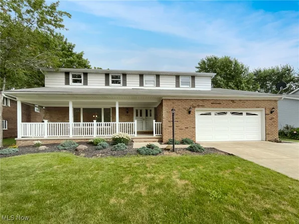 7045 Anthony Ln, Parma Heights, OH 44130