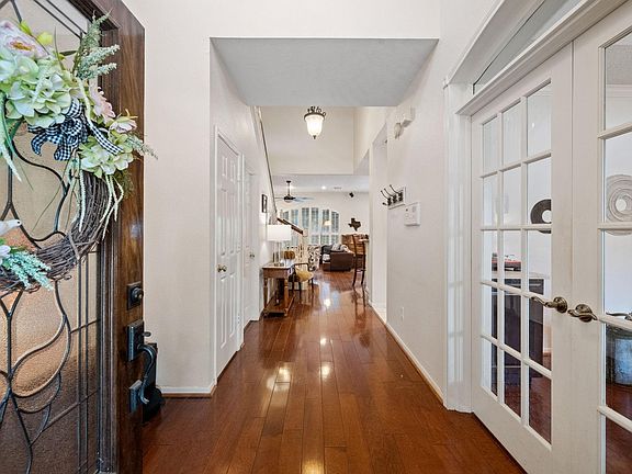 5th image of 6020 Timber Oaks Rdg