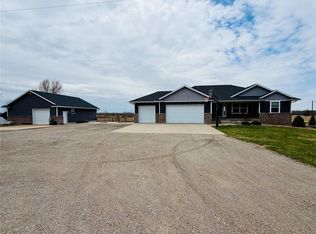 10485 Conners Ct, Toddville, IA 52341