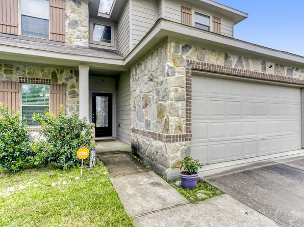 20036 Wade Hampton Dr, Cleveland, TX 77327