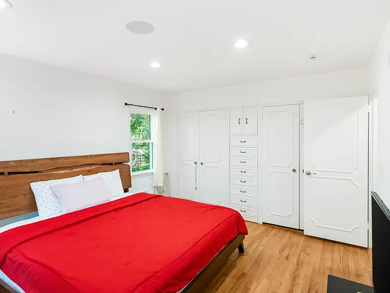 31 Frederick Ln — Photo 29