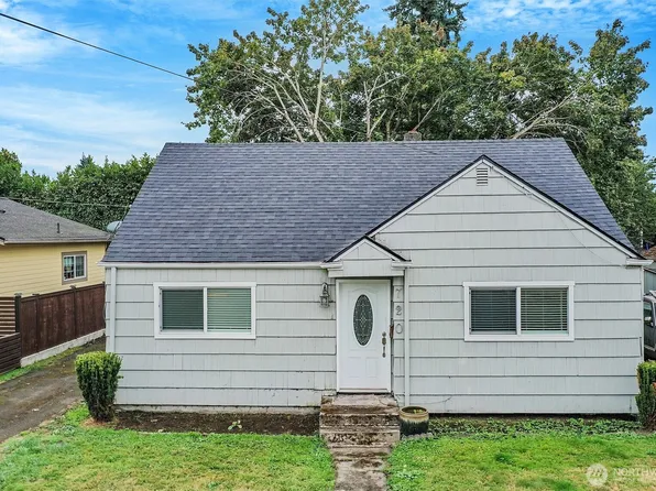 720 7th Avenue SW, Puyallup, WA 98371
