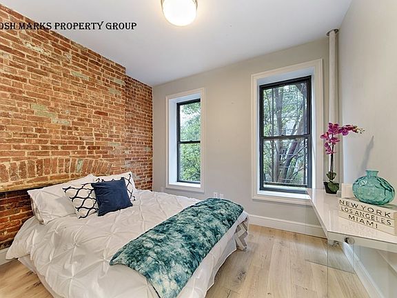 5th image of 218 E 74th St APT 2W