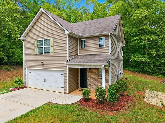 4th image of 175 Pine Ridge Rd