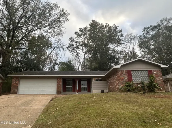 326 Oakhill Cir, Clinton, MS 39056