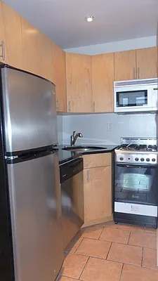 Rented by Immac Realty | media 33