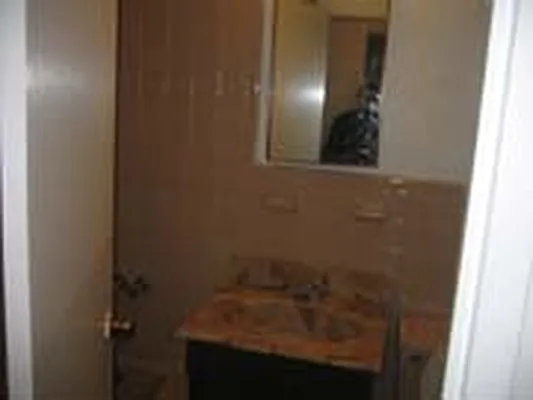 Rented by Eric Goodman Realty Corp | media 19