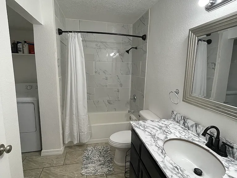 520 Tennessee St NE #B — Photo 12