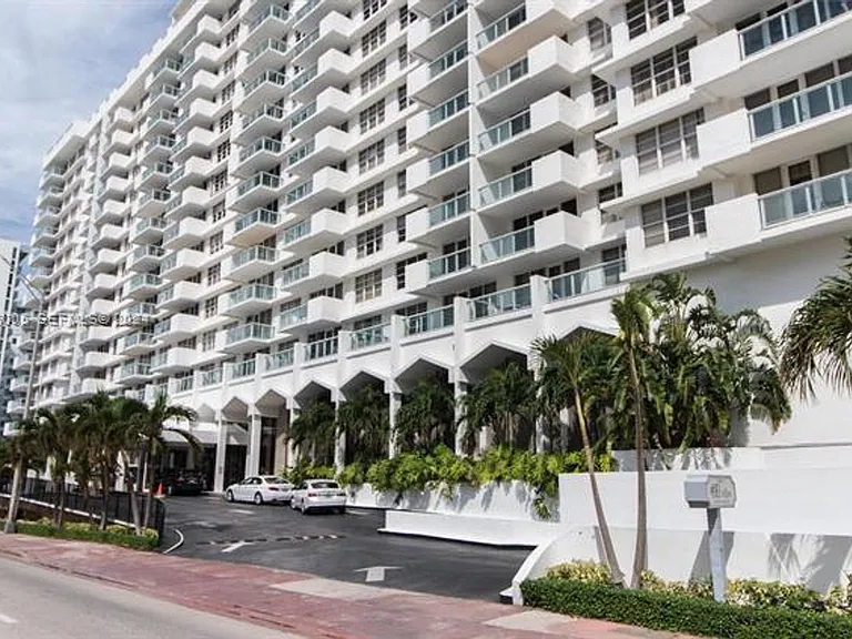 5601 Collins Ave #1206 — Photo 43