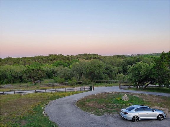 4th image of 5100 Little Creek Trl