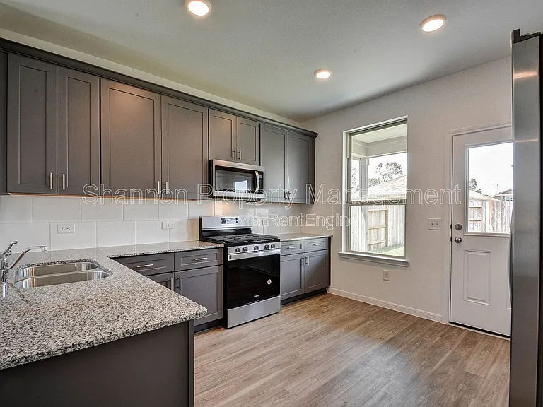16642 Teak Mantle Rd — Photo 12