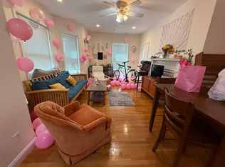 172 Fuller St APT 2, Brookline, MA 02446