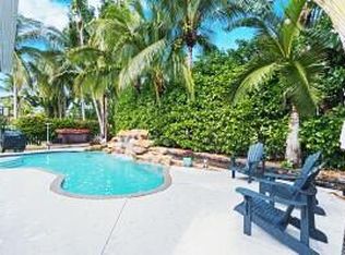2422 Westmont Dr, Royal Palm Beach, FL 33411