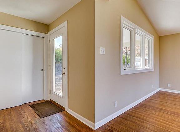 3rd image of 1150 Magnet Dr