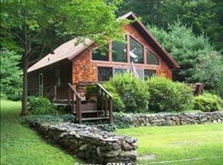 321 Peter Rd, Southbury, CT 06488