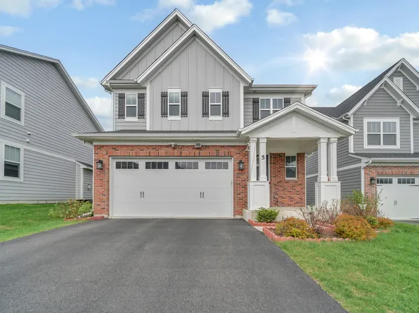 5 Nelson Ln, Hawthorn Woods, IL 60047