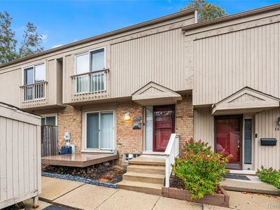1476 Oakbrook E, Rochester, MI, 48307