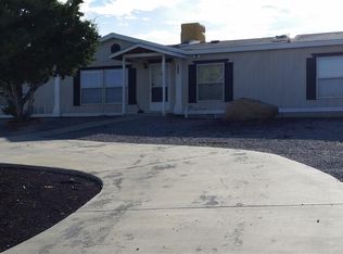 1050 Patton Dr, Gallup, NM 87301