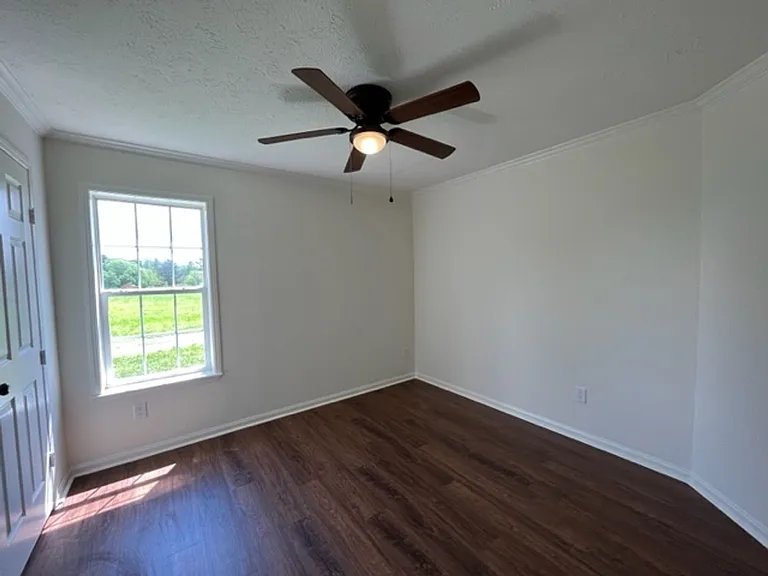 194 Winding Creek Cir — Photo 9