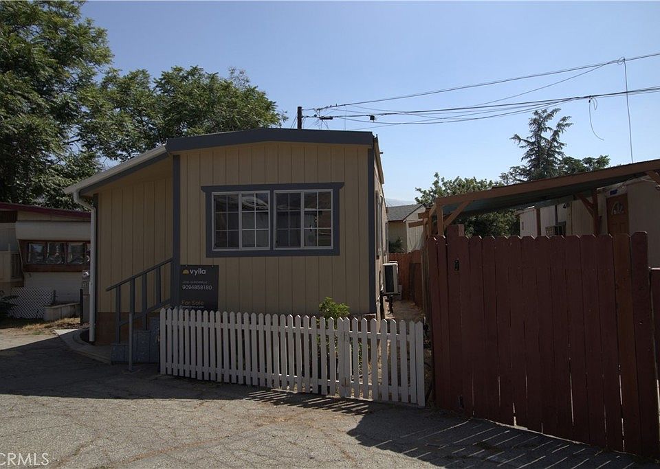 1st image of 4015 Mountain Dr Space 29