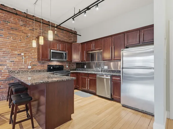 61 Market St Unit 3A, Lowell, MA 01852
