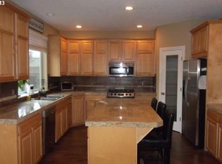 19875 Sophia Ct, Oregon City, OR 97045