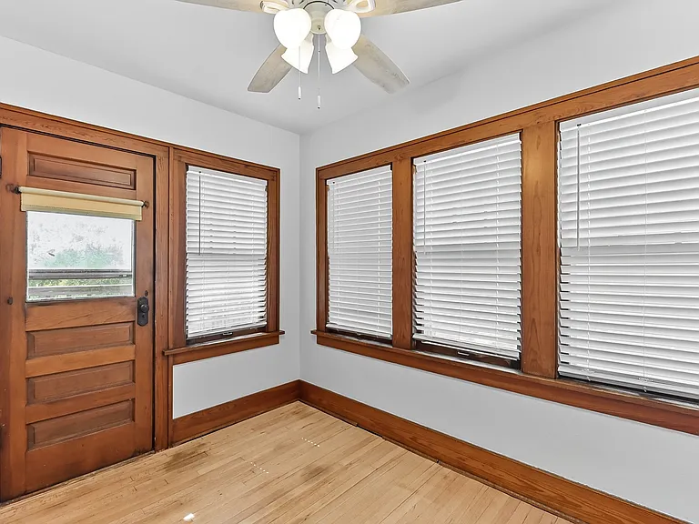 828 N 41st Ave — Photo 13