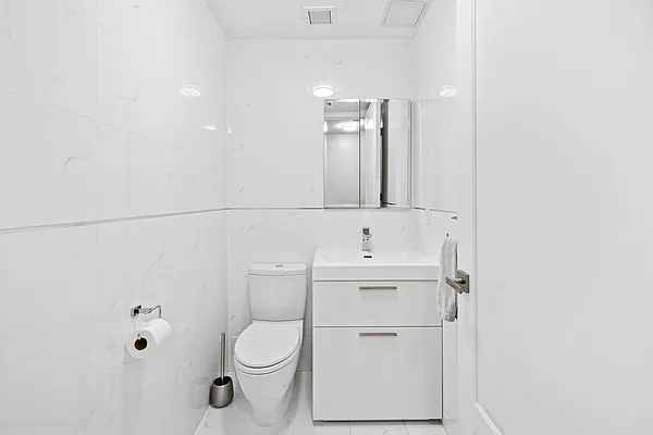 Sold by Ilite Realty Inc | media 16