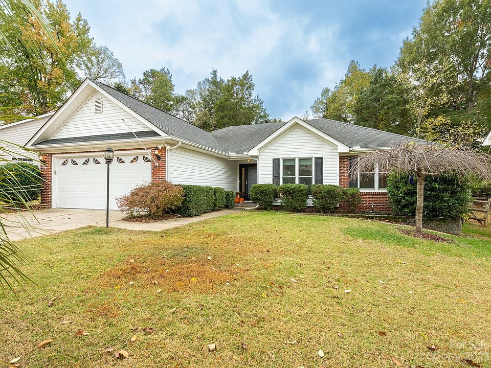 1st image of 11619 English Oak Ln
