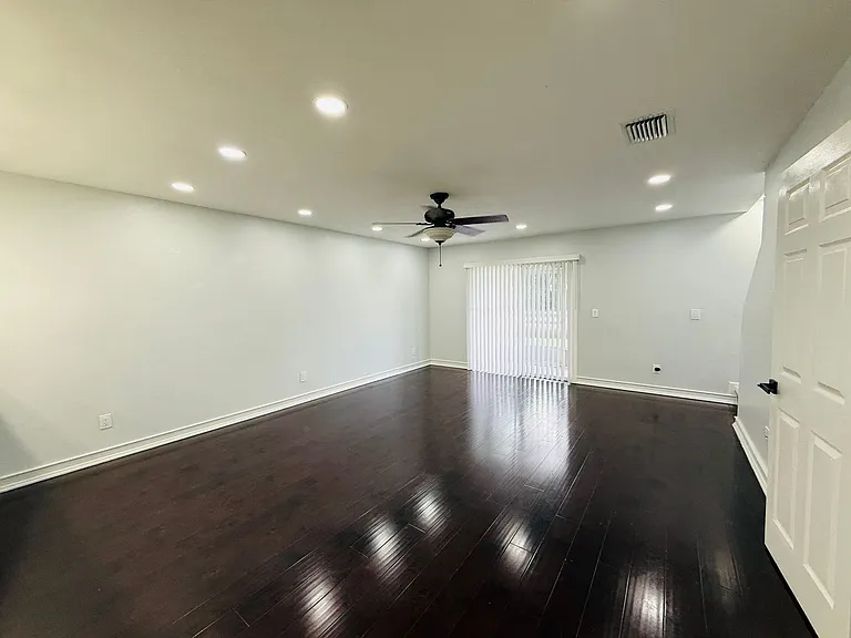 4214 Winding River Way — Photo 14