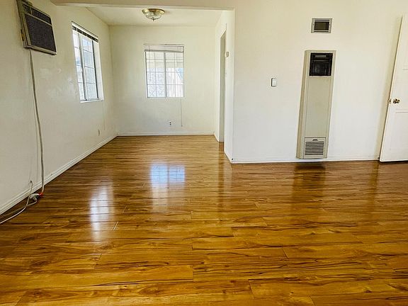 4th image of 6036 Temple City Blvd #A